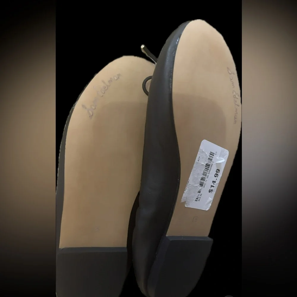 Sam Edelman Black Leather Flats - Picture 2 of 2